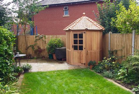 8ft6 X 8ft6 Summerhouse With Fully Boarded Sides Cedar