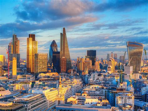 London Property Snapped Up By Overseas Investors As Domestic Buyers
