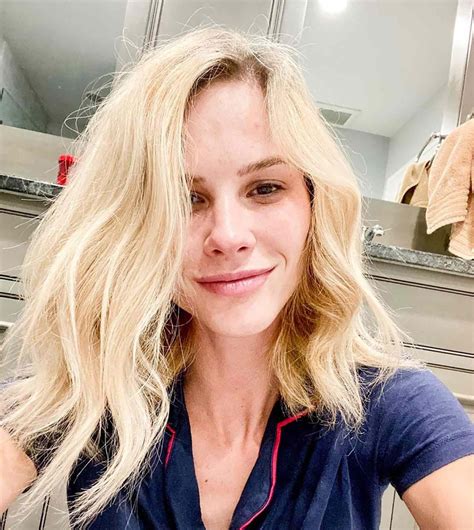 Meghan King Edmonds Says Shes So Raw In Cryptic Selfie