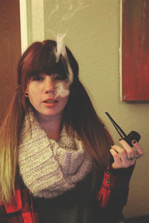 Sarahanng12 Women Smoking Cigars Cigar Smoking Girl Smoking Smoking Pipes Smoke Hair Lilli