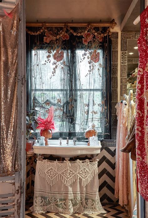 The Boho Glam Apartment Of Interior Designer Sera Hersham Loftus