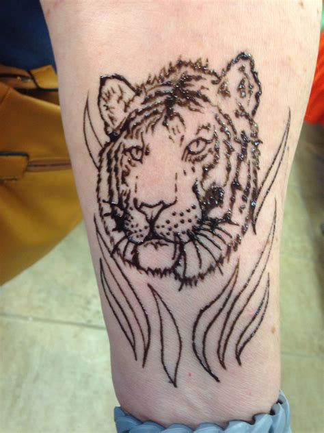 Tiger Henna Tattoo Forearm Tattoo Forearm Henna Tattoo Tatting Tiger