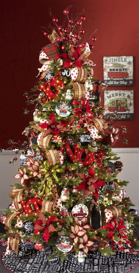 A cardboard christmas tree is also an interesting idea. Unique Christmas Tree Ideas for 2020 Holidays | La Belle ...