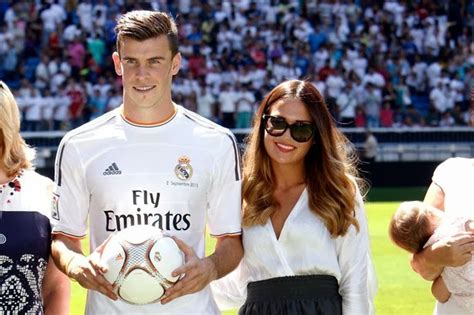 Gareth bale family consists of father and mother and a gareth bale is a welsh professional footballer who plays as a winger for spanish la liga club. Gareth Bale andhis wife Emma Rhys-Jones !!! ~ Real Madrid Fans