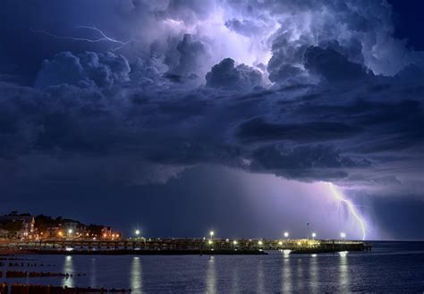 Last Nights Storms Captivated The Beltway With Phenomenal Lightning