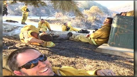San Marcos Calif Firefighters Selfie Goes Viral Amid Wildfires