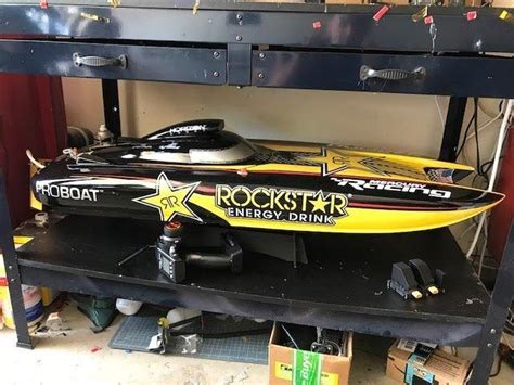 Proboat Rockstar 48 The Ultimate High Speed Rc Boat For Thrill Seekers