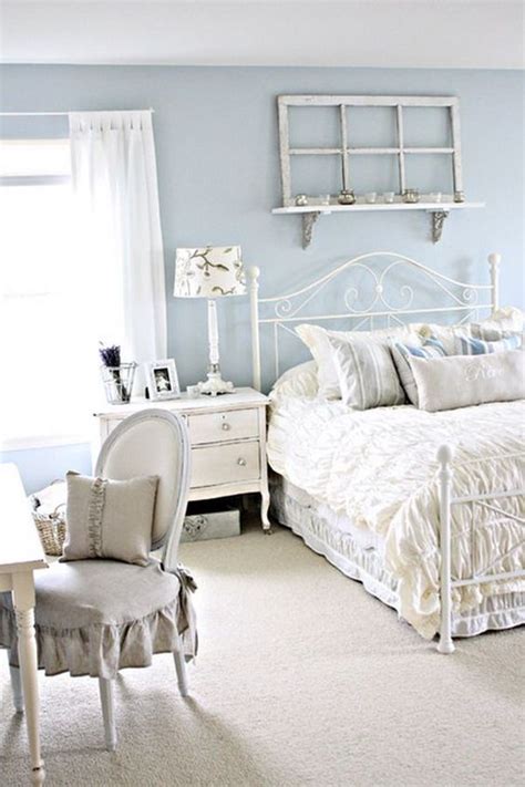 It'd be vintage, relaxed and. 25 Delicate Shabby Chic Bedroom Decor Ideas - Shelterness