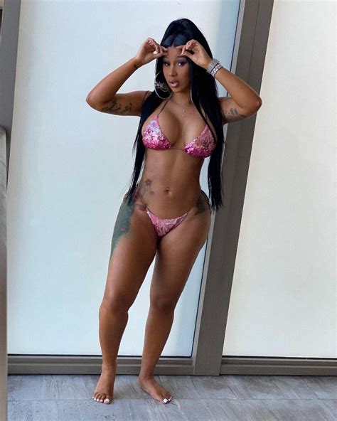 Cardi B Bikini Pictures Her Sexiest Swimsuit Photos Life And Style