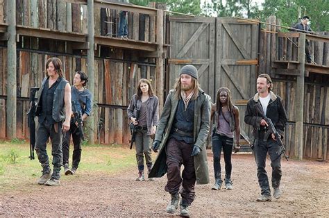 Walking Dead Wraps Up Season 6 With Blood Soaked Finale Spoiler
