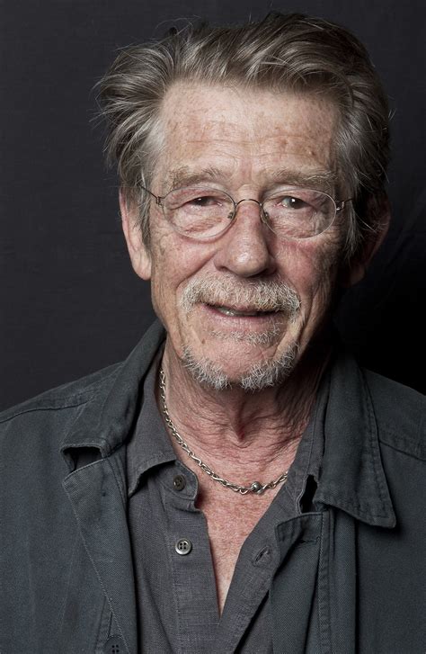 John Hurt Acclaimed Actor Who Starred In ‘elephant Man Dies
