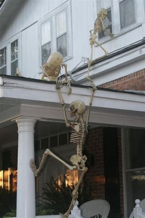 Indoor And Outdoor Halloween Skeleton Decorations Ideas