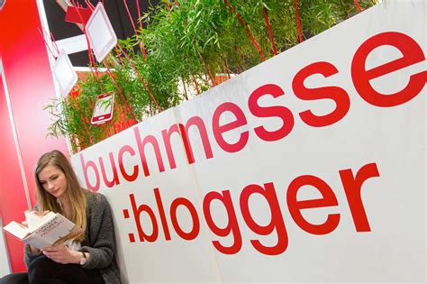 Als zweitgrößte buchmesse deutschlands bietet sie eine tolle gelegenheit zum austauschen, vernetzen und inspirieren. Buchblogger: Leipziger Buchmesse und literaturcafe.de ...