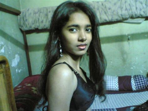 Desi Teen Village Girl Manisha In Bra Nude Indain Girl Anju Hot Sexy