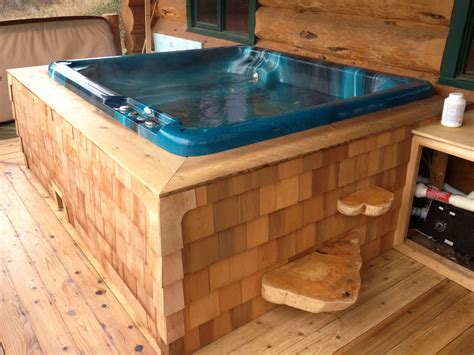 My Custom Built Hot Tub With Floating Cedar Rounds For Steps Custom Hot Tubs Hot Tub Steps