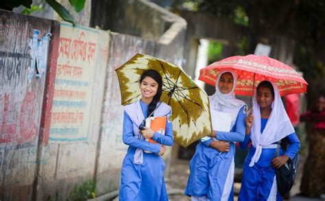 50 Captivating Photos Of Girls Going To School Around The World Huffpost