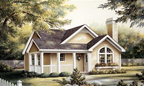 With online house plans, you have the chance to do it right from the beginning. One Story Cottage House Plans One Story House with Picket ...