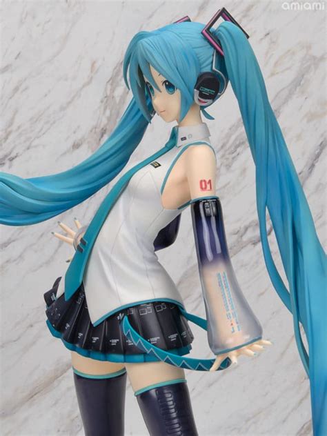 We would like to show you a description here but the site won't allow us. Vocaloid - Hatsune Miku V3 1/4 Scale Figure - Anime ...