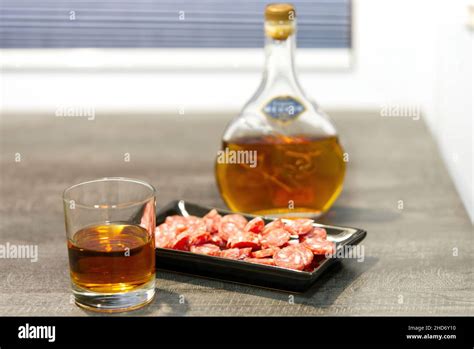 Food Snack Snacks Drink Drinks Hi Res Stock Photography And Images Alamy