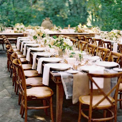 Beautiful Banquet Style Tables For Your Wedding Reception