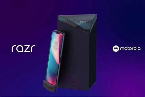 The Foldable Motorola Razr Looks Mind Blowing In These Leaked Renders