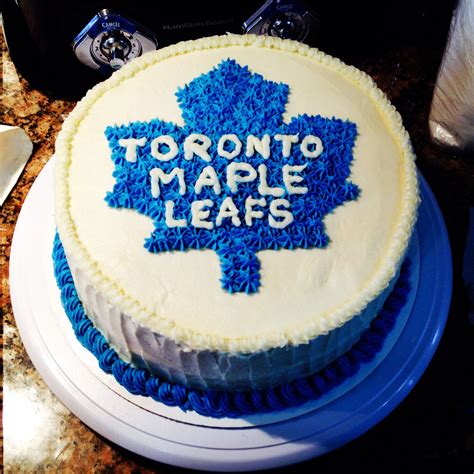 Toronto Maple Leafs Cake For My Grandpas Birthday Simple Vanilla