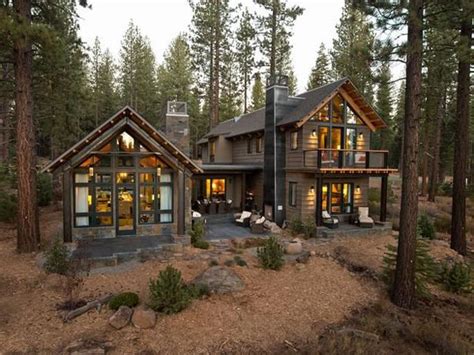 35 Awesome Mountain House Ideas Homemydesign Hgtv Dream Homes Hgtv