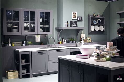 Classic And Trendy 45 Gray And White Kitchen Ideas
