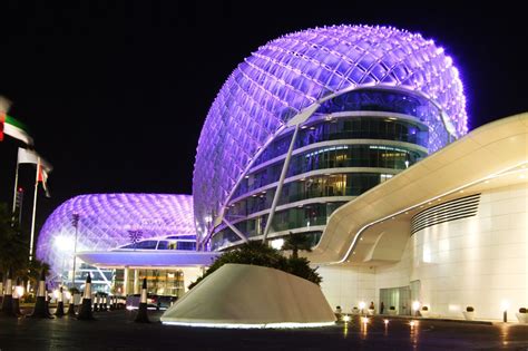 Yas Viceroy Hotel In Abu Dhabi Night Photography — Adventurous