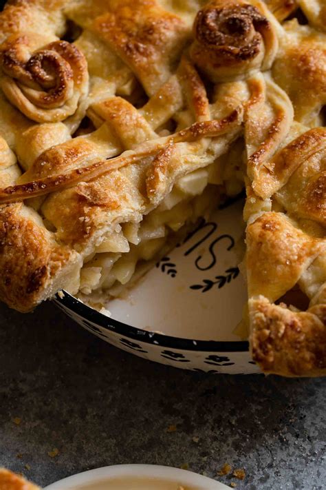 Spoon the filling into the chilled pie crust. Best Apple Pie Recipe From Scratch | Also The Crumbs Please