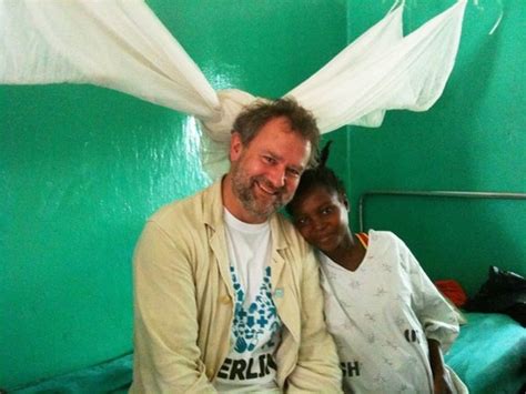 In 2012, he appeared on the jonathan ross show with kermit the frog and miss piggy. Hugh Bonneville in Liberia