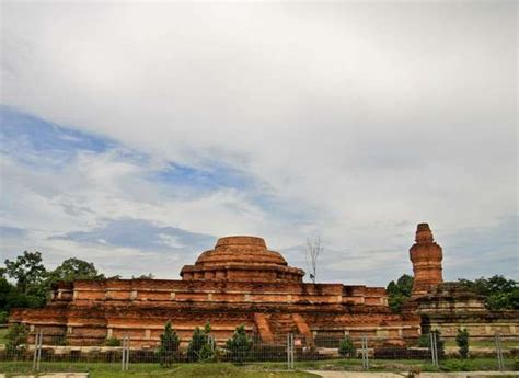 Dapunta hyang sri jayanasa adalah maharaja sriwijaya pertama yang dianggap sebagai pendiri kadatuan sriwijaya. Sejarah Kerajaan Sriwijaya - .:: Lebih Cinta Indonesia