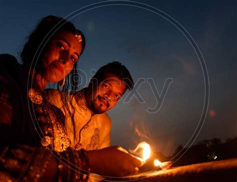 Image Of Young And Beautiful Indian Gujarati Couple In Indian
