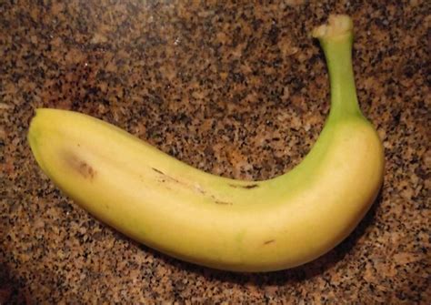 This Banana Is More Curved Than Normal Rmildlyinteresting