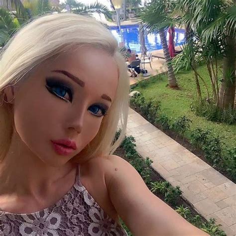 Valeria Lukyanova La Barbie Humaine D Origine Ukrainienne Page 2