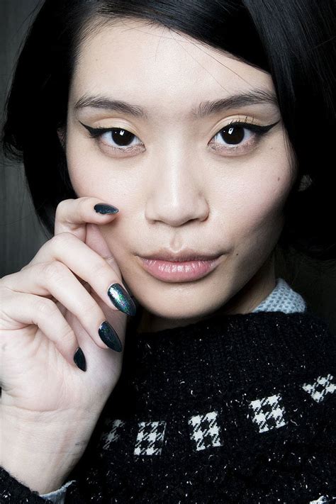 Cat Eye Makeup Trends Fall 2014 New York Fashion Week