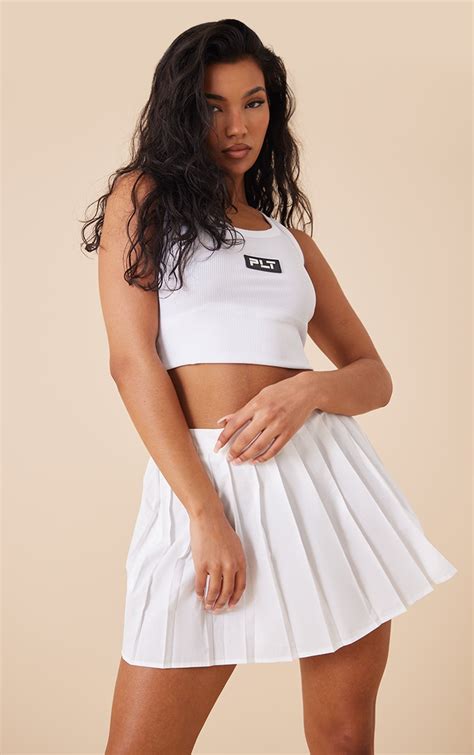 white cotton poplin pleated mini tennis skirt prettylittlething usa