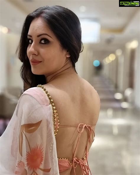 Pooja Bose Instagram In Love With This Saree Gethu Cinema
