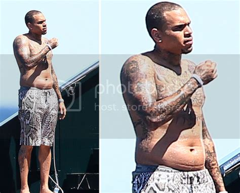 Snapshots Chris Brown Goes Shirtless In St Tropez ~ Toya Z World