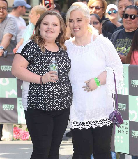 Honey Boo Boo Looks All Grown Up For Outing With Mama June