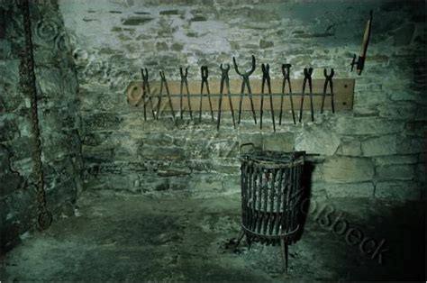 44 Best Images About ÷÷÷ Medieval Torture Devices ÷÷÷ On
