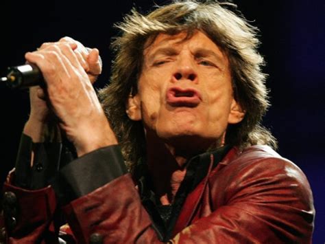 Listen to new track by mick jagger with dave grohl. Top Selebrities: Mick Jagger