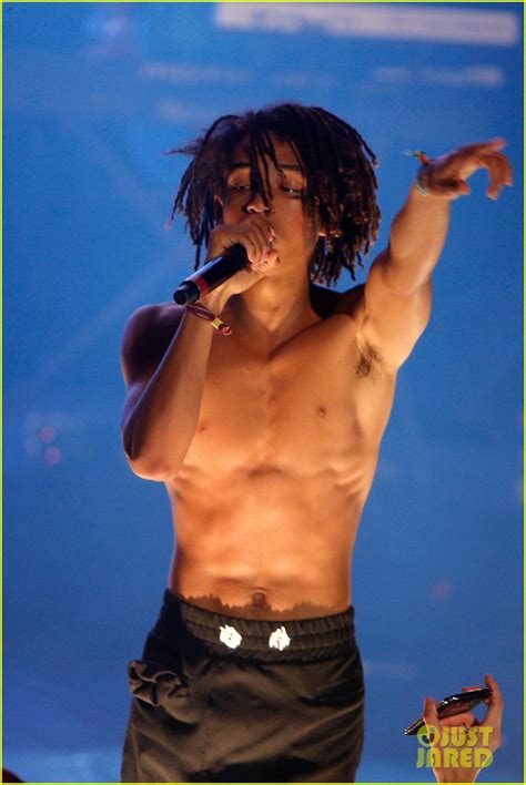 Jaden Smith Goes Shirtless During Paris Concert Photo 3378614 Jaden Smith Lenny Kravitz