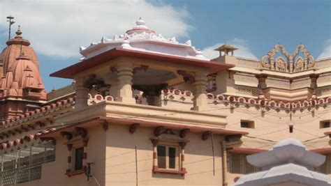 Khakhi Baba Temple Bhiwani Bharat Temples