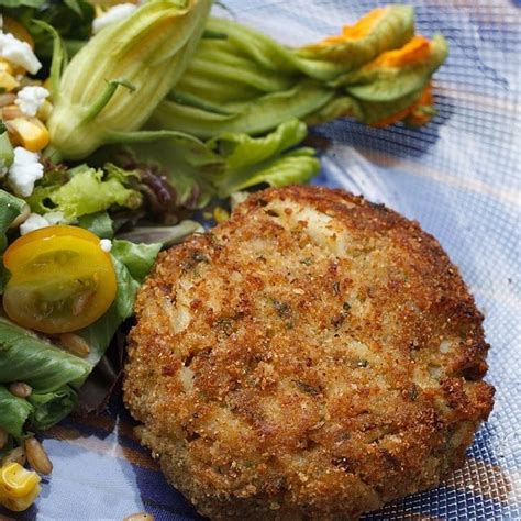 My Famous Jumbo Lump Crab Cake Recipe Easy And Delicious