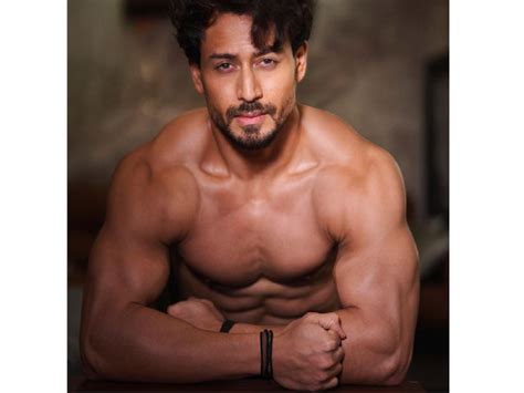 Tiger Shroff Scorches Up Fans Sunday With A Half Naked Picture