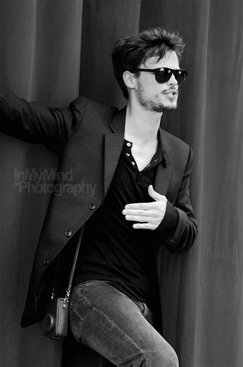 Matthew Smoking Hot Matthew Gray Gubler Photo 30592768 Fanpop