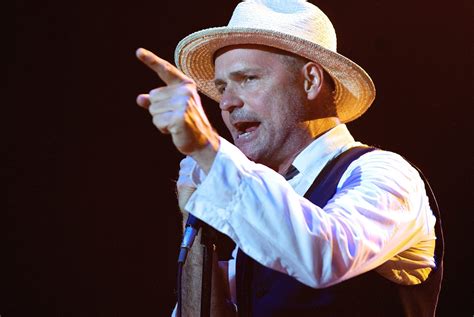 Gord Downie Songwriter Author Dies At 53 Quill And Quire