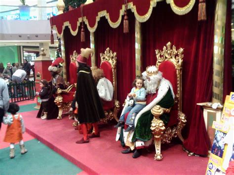 Dia De Los Reyes Magos The Three Wise Men Day In Barcelona