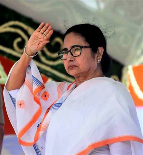 west bengal cm mamata banerjee wears tricolour inspired saree for i day function the statesman